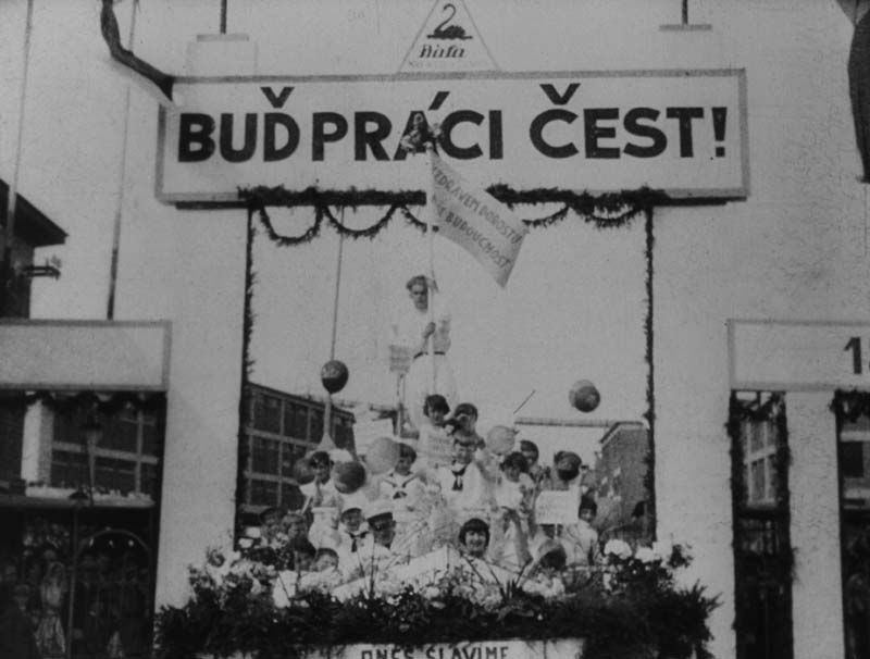 1. máj - Svátek práce v Baťových závodech 1929 - picture 2