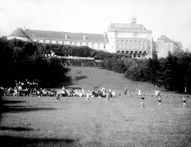 Dětská osada dělnické akademie ve Zbirohu - picture 2