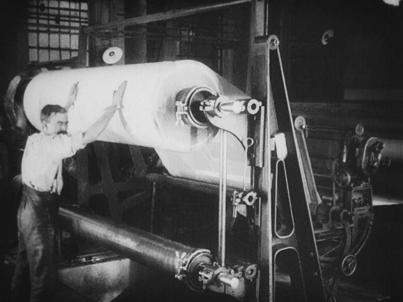 Paper and newspaper production - Picture 3