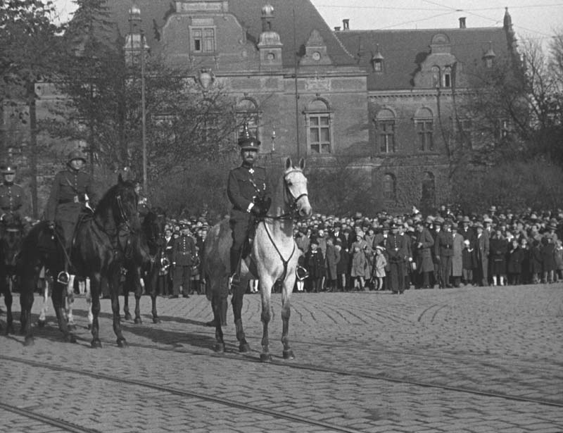 Brno... hlavní město Moravy v den 28. října 1928 - picture 9