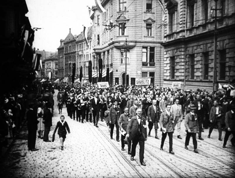 Druhá tělocvičná slavnost v Ústí nad Labem - picture 2