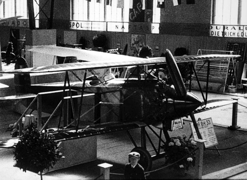 IV. Mezinárodní letecká výstava - picture 4