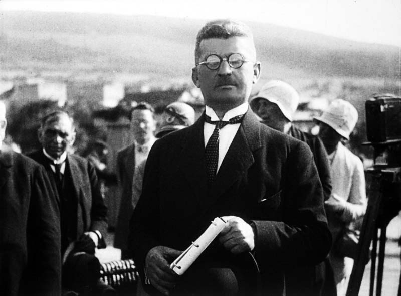 President of the Republic Dr. T. G. Masaryk visiting the city of Zlín and in Baťa's races in June 1928 - Picture 2
